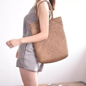 Straw Shoulder Bag